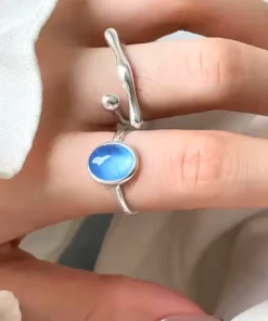 Alternative view of Bague argent pierre de lune​