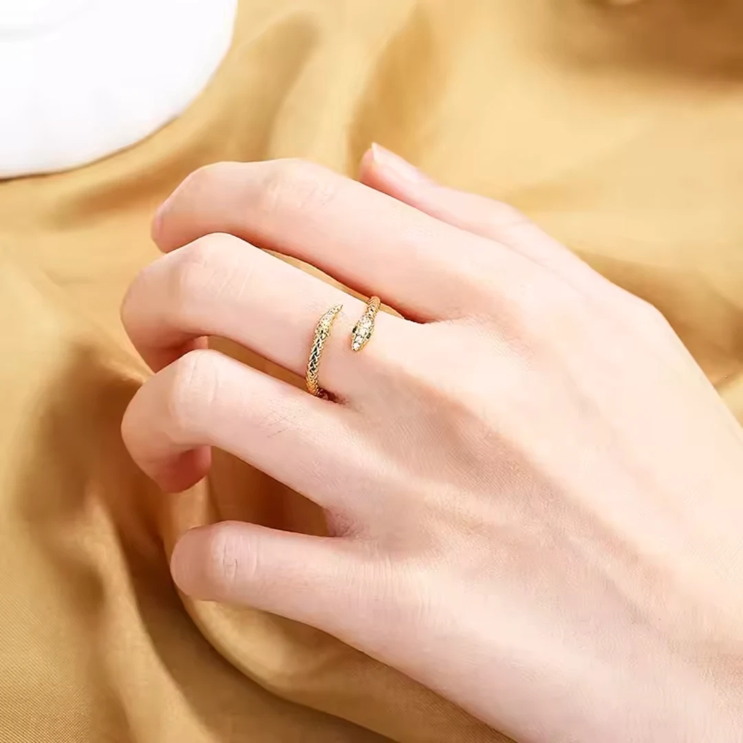 Gouden slangring Amber