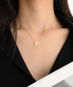 Collier trefle or Victoire