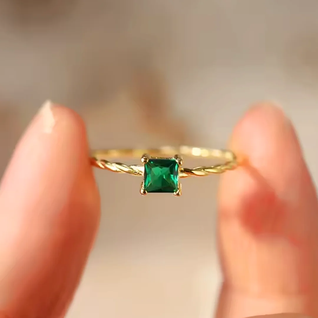 Gouden Ring met Smaragd – Luxe Elegantie & Verfijning – Dames - Afbeelding 2