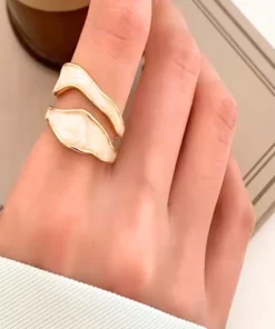 Alternative view of Bague vintage femme